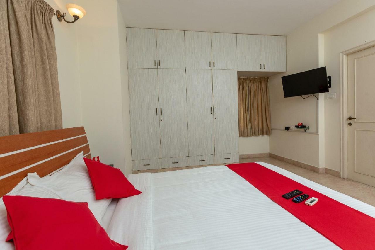 Oyo 23202 Cute Orange Service Apartments Chennai Exterior foto